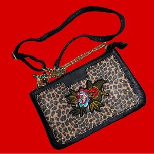 🚨SOLD🚨 Steve Madden Leopard And Flower Embroidered Studded Small Crossbody Purse